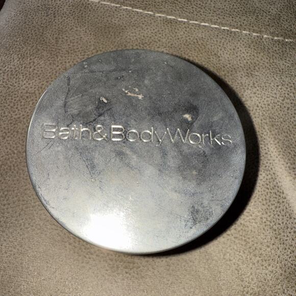 NEW Bath And Body Works Pineapple Mango 3-Wick‎ Candle 25-45 hours 14.5 oz BBW - Picture 2 of 10